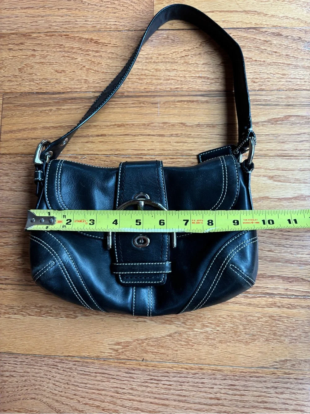 Vintage Coach Soho Buckle Shoulder Bag Black Contrast Stitching 10316 W/Wallet